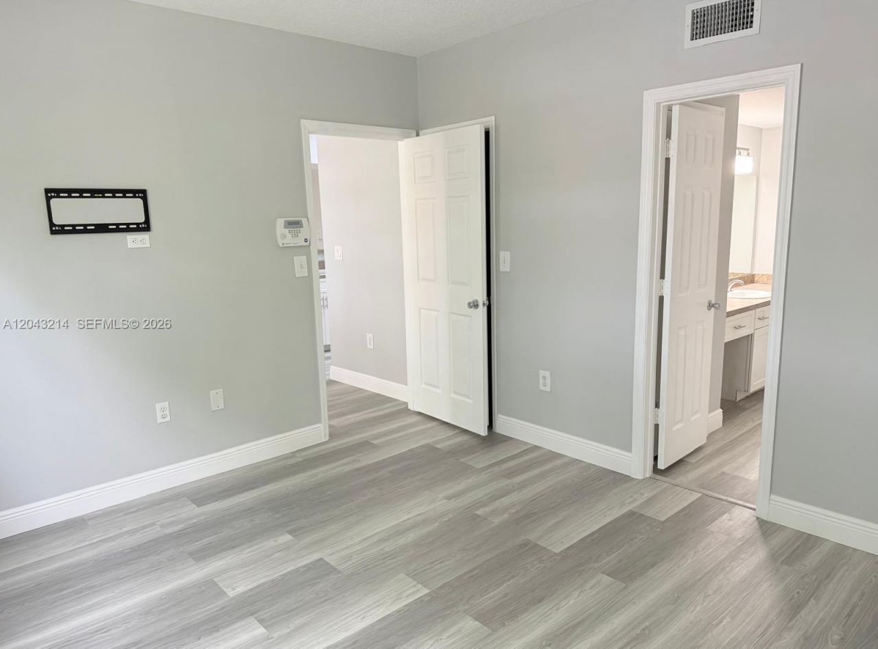 100 SW 117th Ter , Unit 2207, Pembroke Pines, FL 33025 Photo