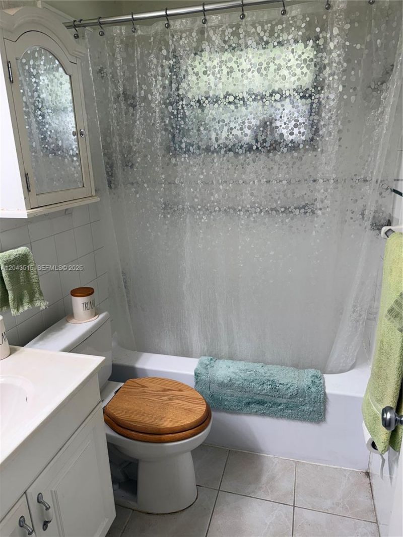 1232 SW 1st Ave , Pompano Beach, FL 33060 Photo