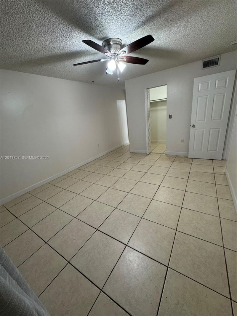365 NE 125th St , Unit 301, North Miami, FL 33161 Photo