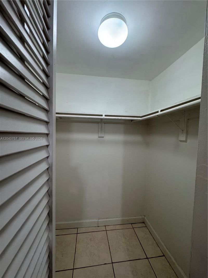 365 NE 125th St , Unit 301, North Miami, FL 33161 Photo