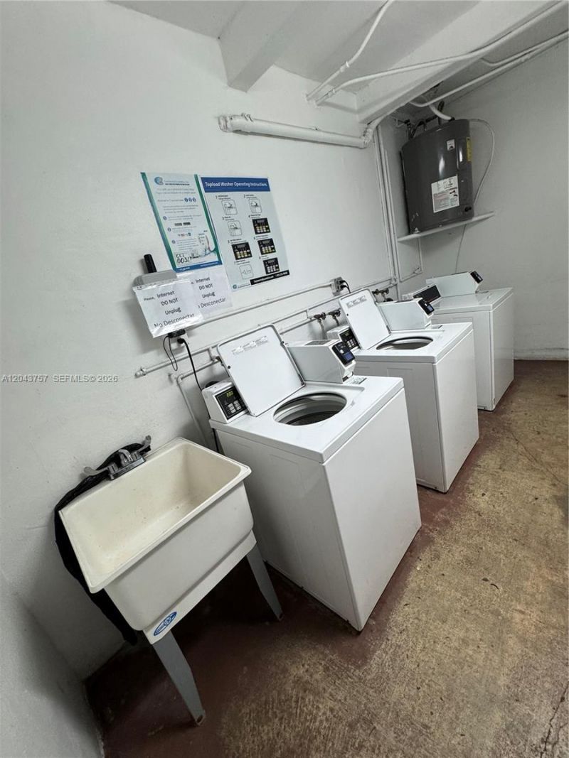 365 NE 125th St , Unit 301, North Miami, FL 33161 Photo