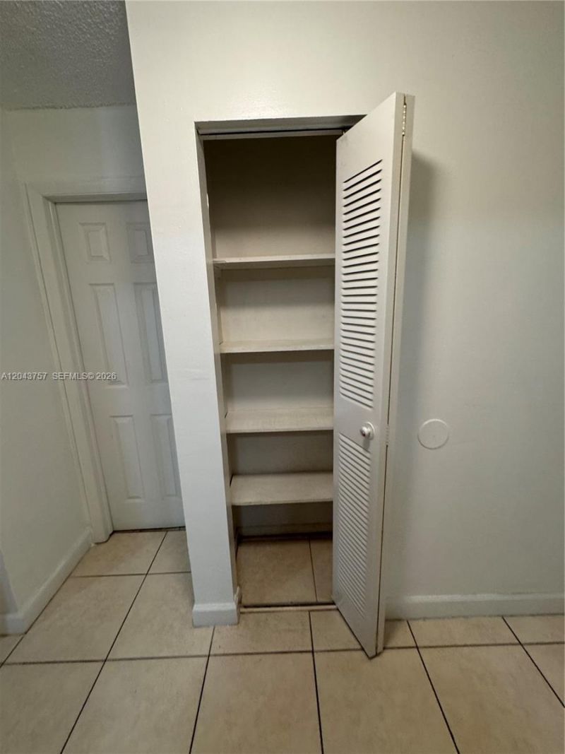 365 NE 125th St , Unit 301, North Miami, FL 33161 Photo