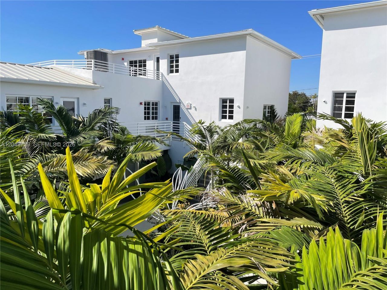 8035 Abbott Ave, Miami Beach, FL 33141 Photo