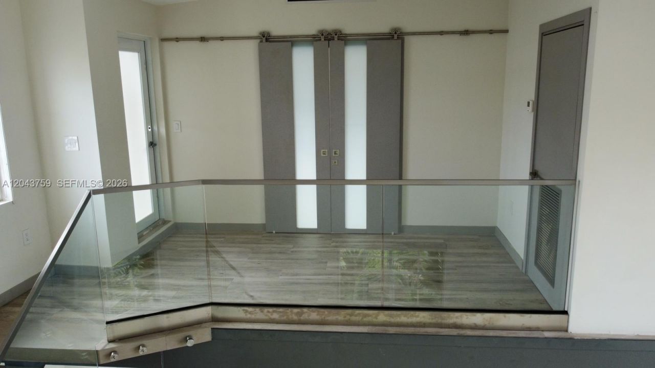 8035 Abbott Ave, Miami Beach, FL 33141 Photo