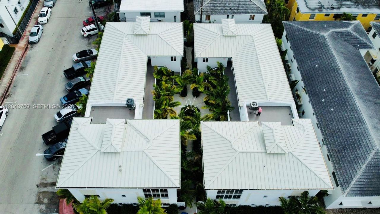 8035 Abbott Ave, Miami Beach, FL 33141 Photo