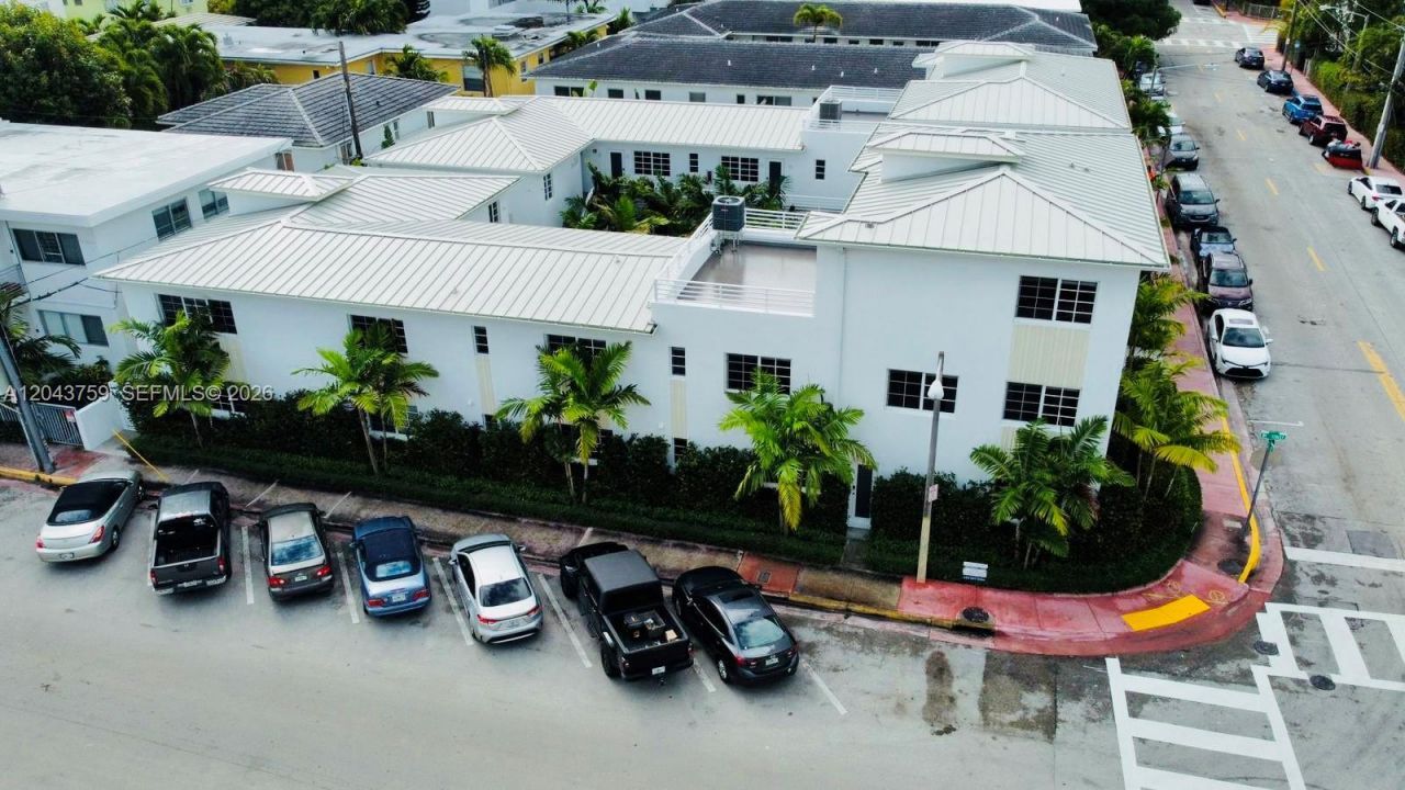 8035 Abbott Ave, Miami Beach, FL 33141 Photo