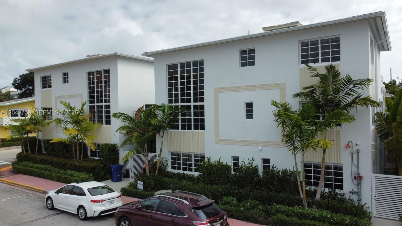 8035 Abbott Ave, Miami Beach, FL 33141 Photo