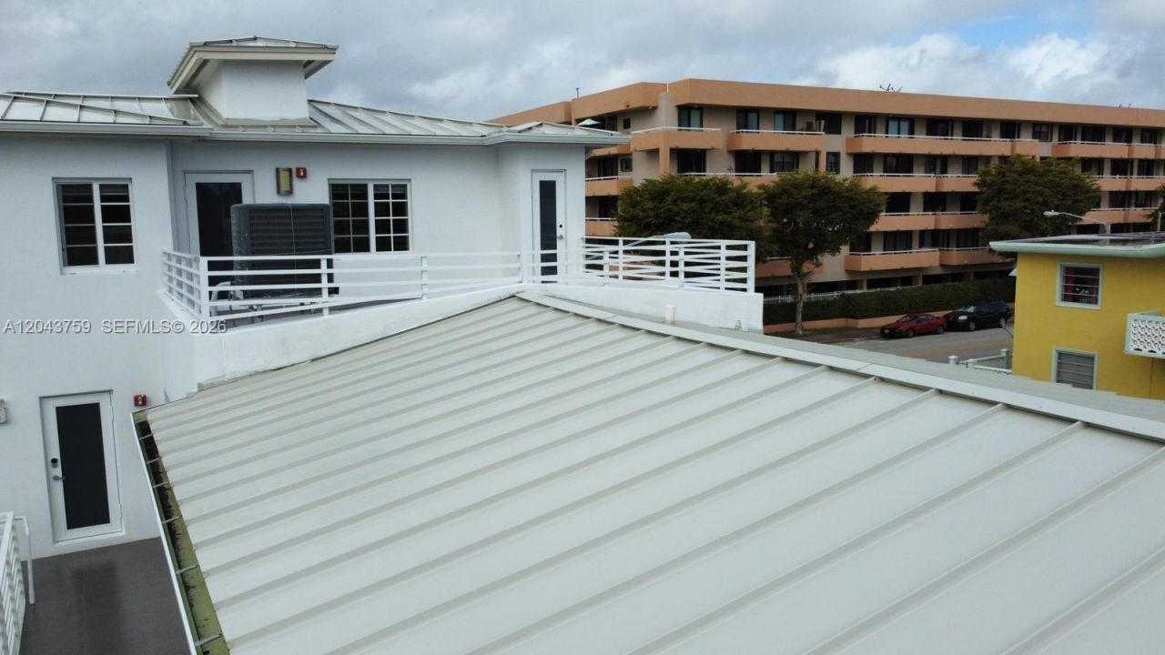 8035 Abbott Ave, Miami Beach, FL 33141 Photo