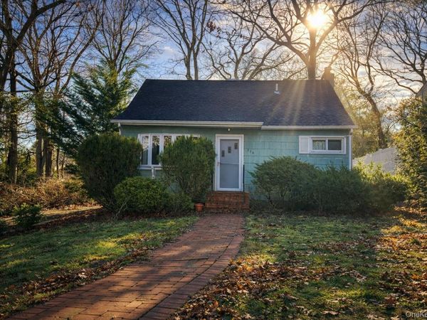 370 Boulder Street , Ronkonkoma, NY 11779