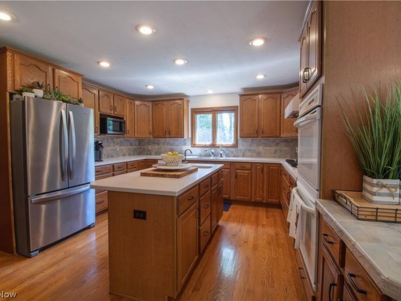 6476 Harbor Drive NW, Canton, OH 44718 Photo 19