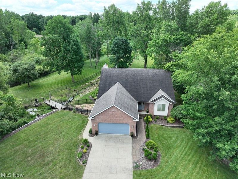 6476 Harbor Drive NW, Canton, OH 44718 Photo 2