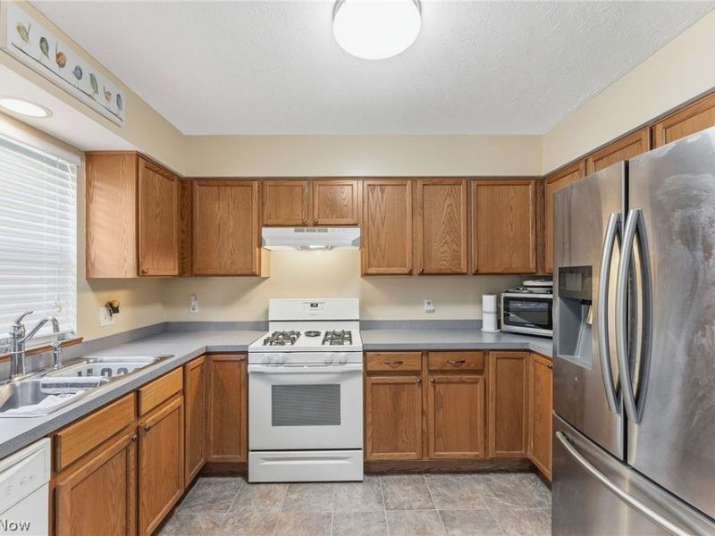 5401 Pebble Creek Lane, Perry, OH 44077 Photo 10