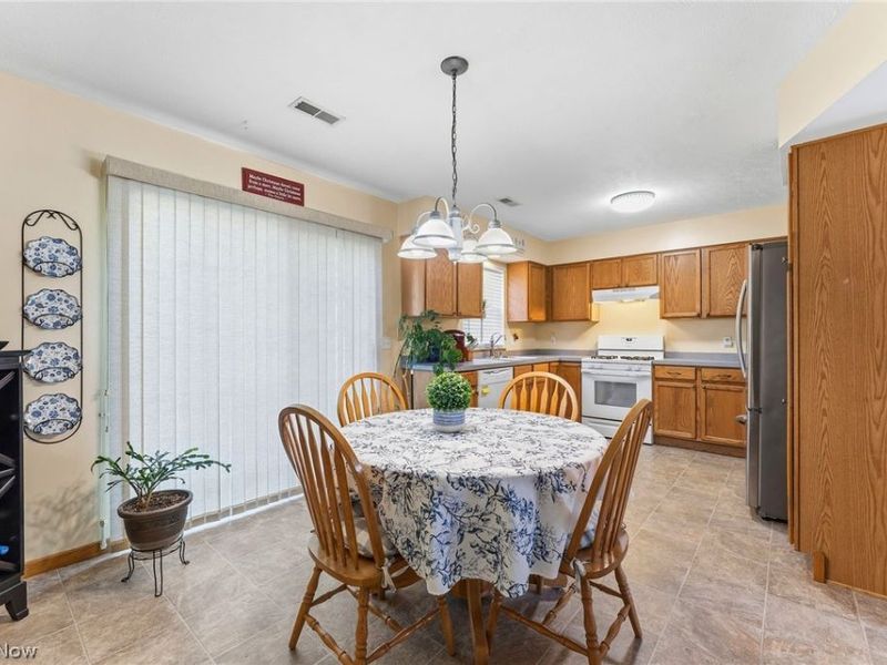 5401 Pebble Creek Lane, Perry, OH 44077 Photo 6