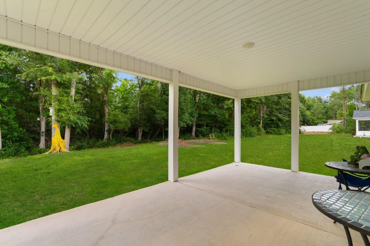 1369 Highway 915 Photo 30