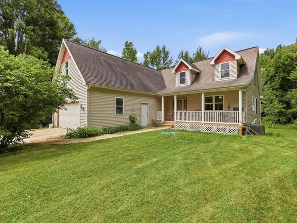 16291 24th Avenue, Coopersville, MI 49404