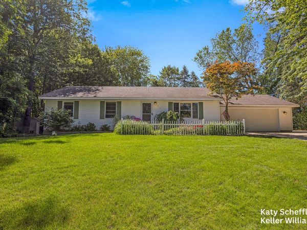 4167 Ponderosa Drive, Dorr, MI 49323