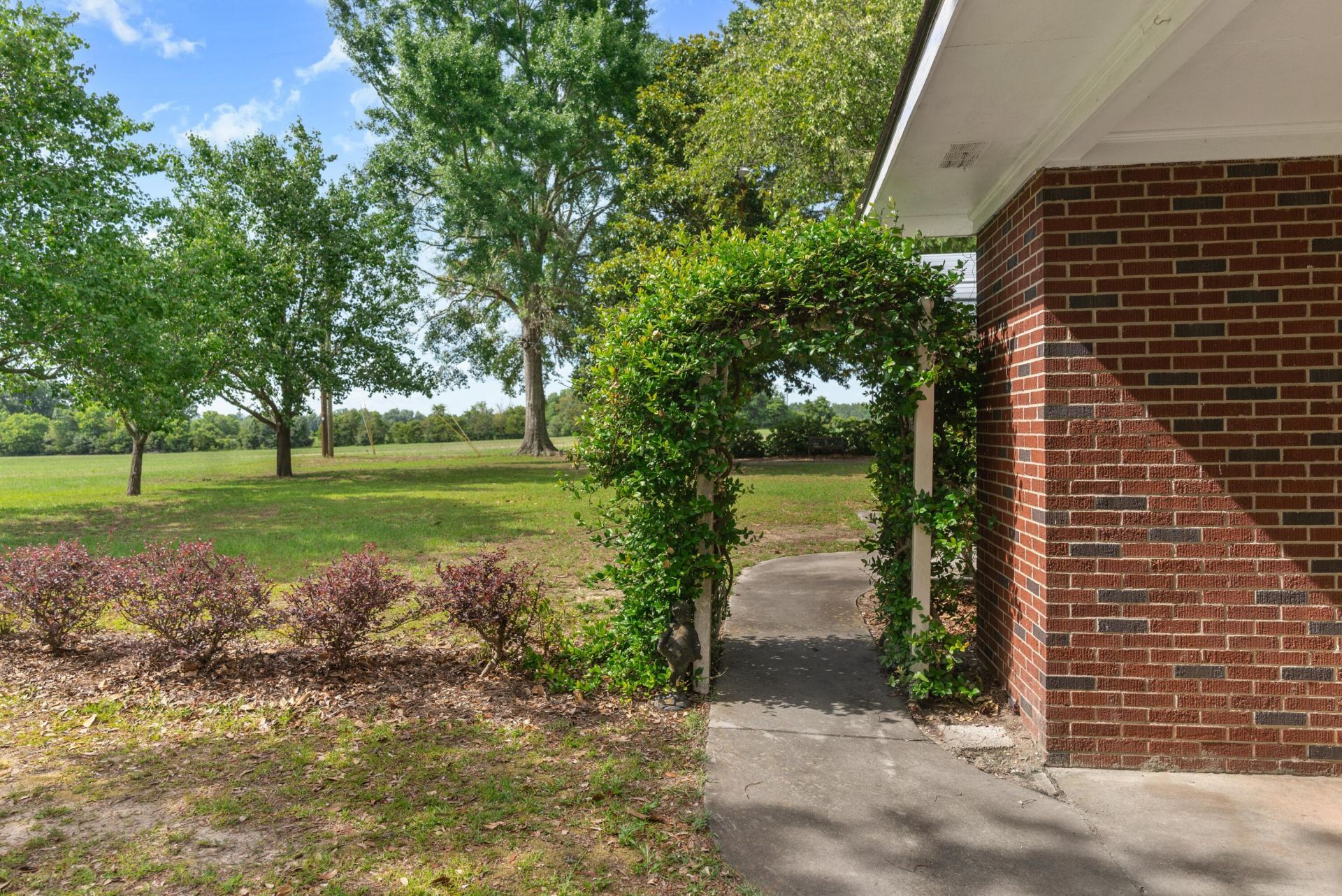 106 Cynthia Street Photo 28