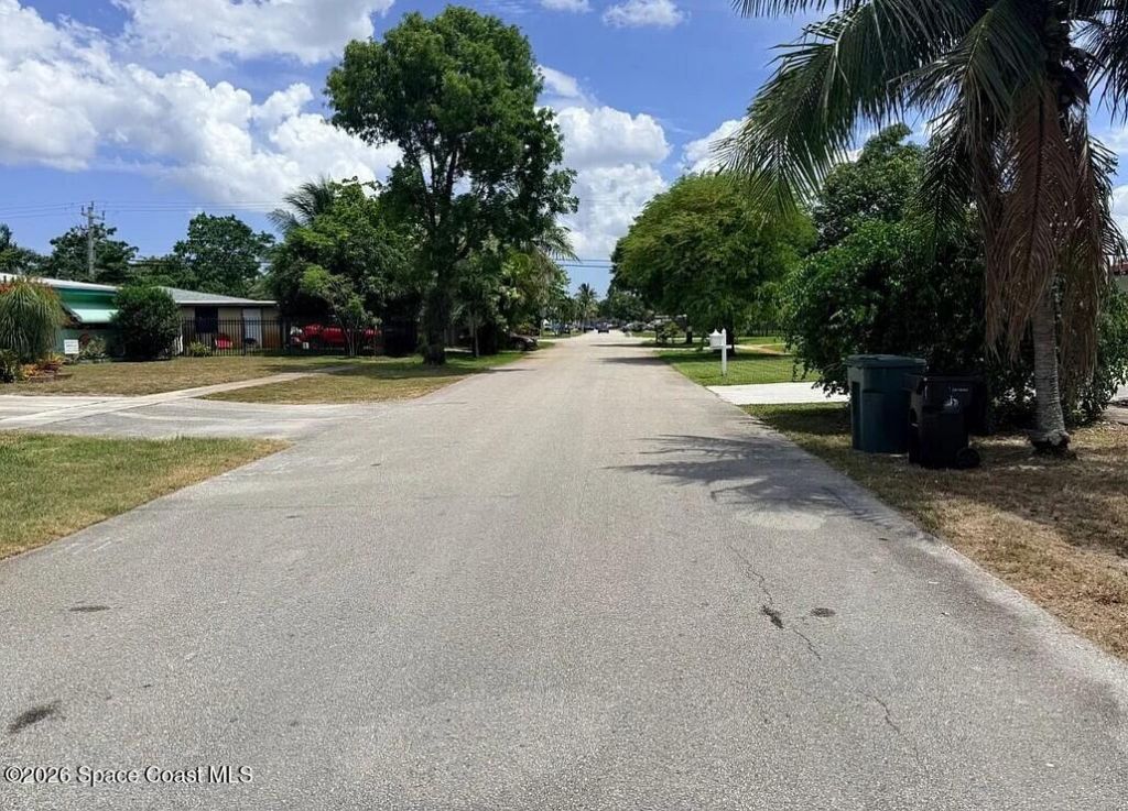 557 W Dayton Circle , Fort Lauderdale, FL 33312 Photo