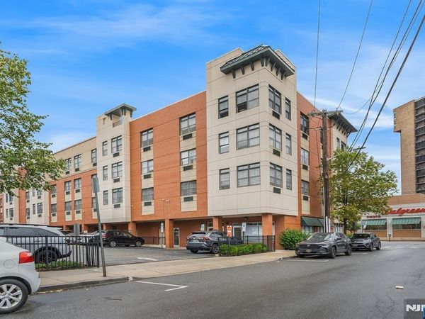 9252 Kennedy Boulevard 204, Unit 204, NORTH BERGEN, NJ 07047