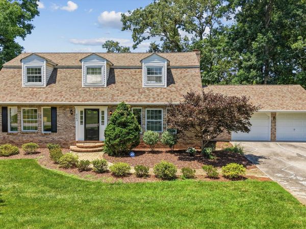 2345 Chesterfield Drive, Maryville, TN 37803