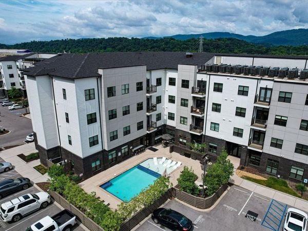 782 Riverfront Parkway , Unit 419, Chattanooga, TN 37402