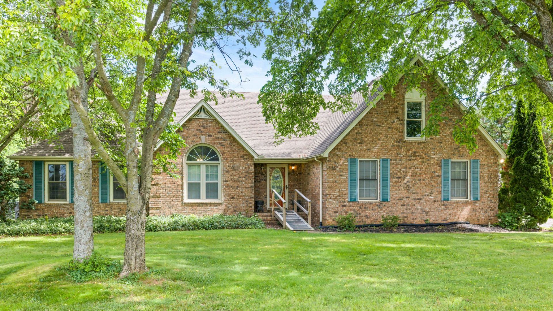 106 Marauder Ct, Murfreesboro, TN 37127 Main Photo