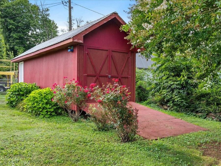 Property Image 8
