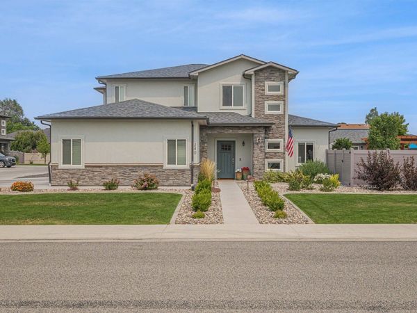 240 Esperanza Court , Grand Junction, CO 81503