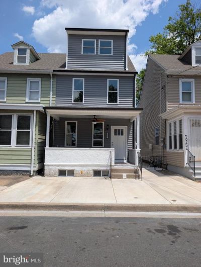 627 PINE STREET, BRISTOL, PA 19007