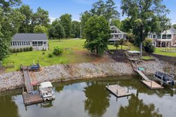 13 Mariners Lane photo 4