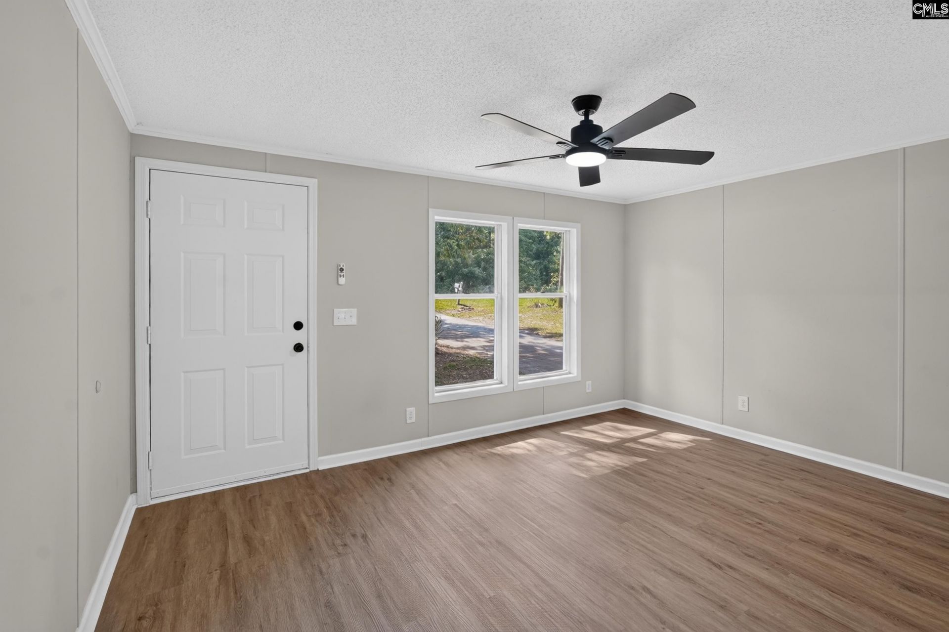 1123 Highway 1 N Photo 8