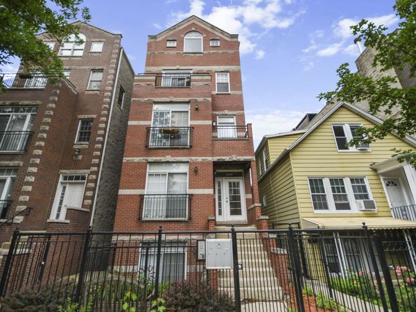 2840 N Damen Avenue , Unit 2, Chicago, IL 60618