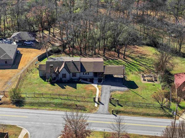 5524 Pinnacle Valley Road, Little Rock, AR 72223
