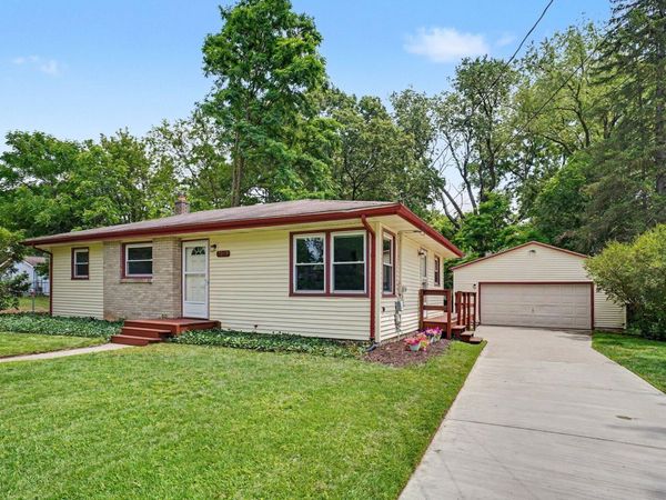 7019 Wrenbury Street, Portage, MI 49024