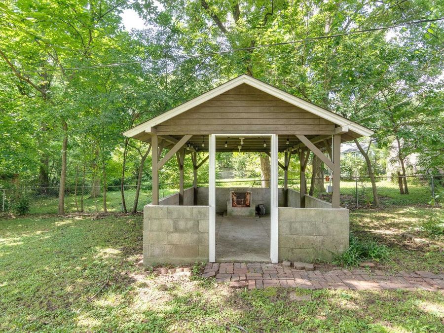 Property Image 32