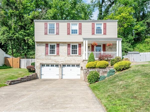 931 Cork Drive, Bethel Park, PA 15102