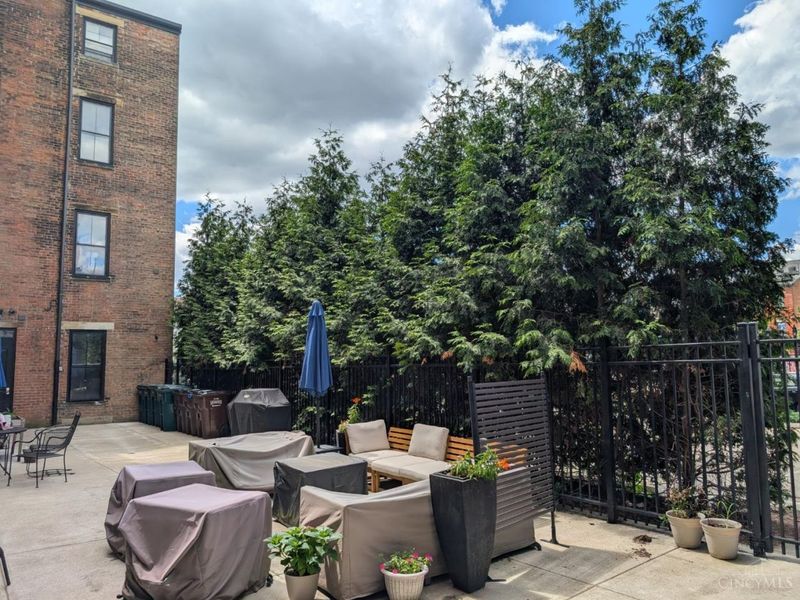 26 E 14th St, Unit 203, Cincinnati, OH 45202 Photo 18