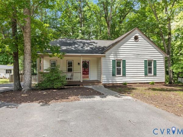 1312 Manders Knoll Court, Midlothian, VA 23114