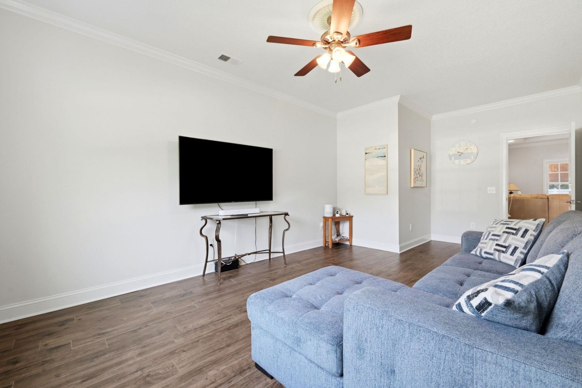 1071 Forest Dr. Photo 11