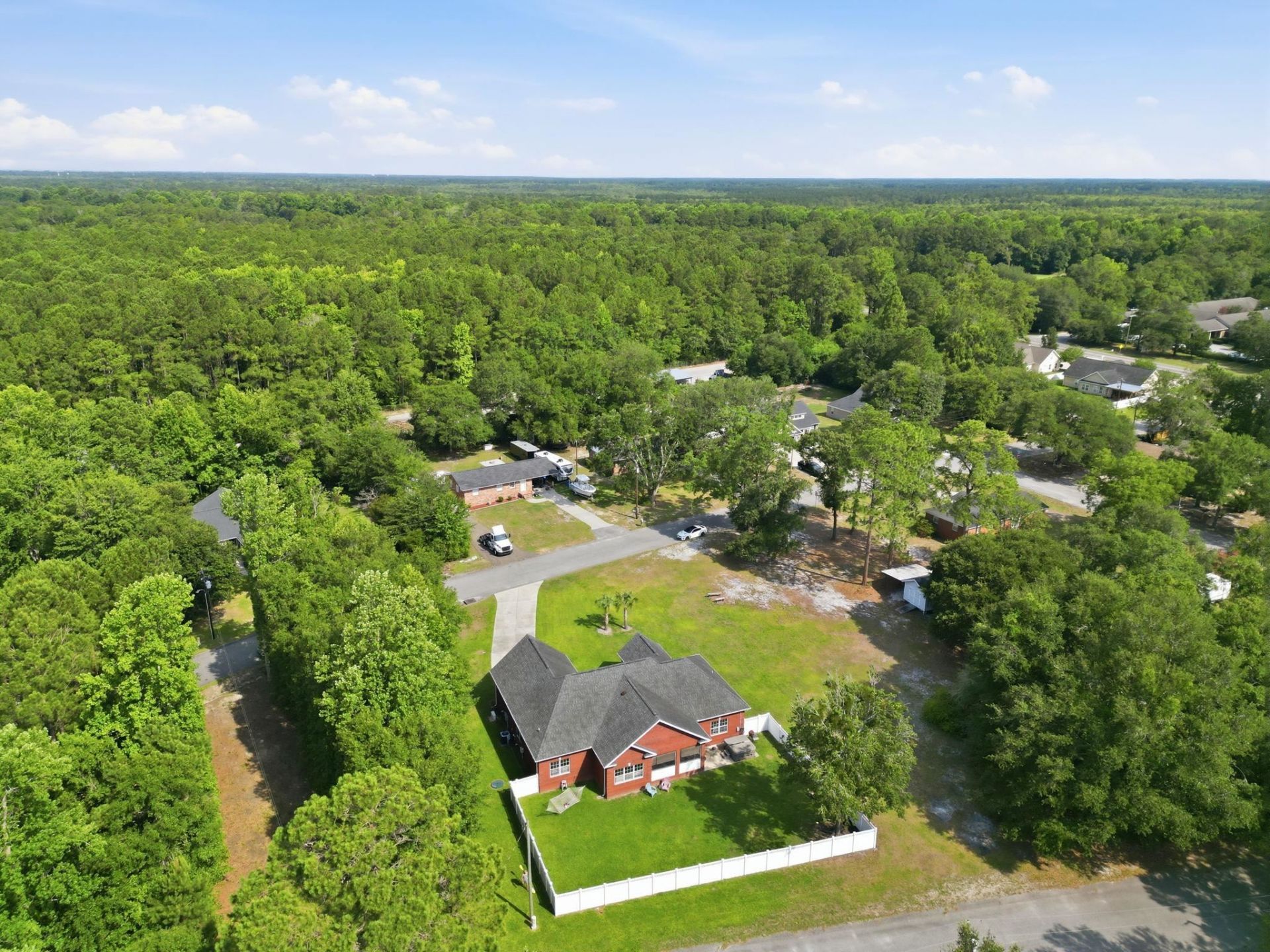 1071 Forest Dr. Photo 6
