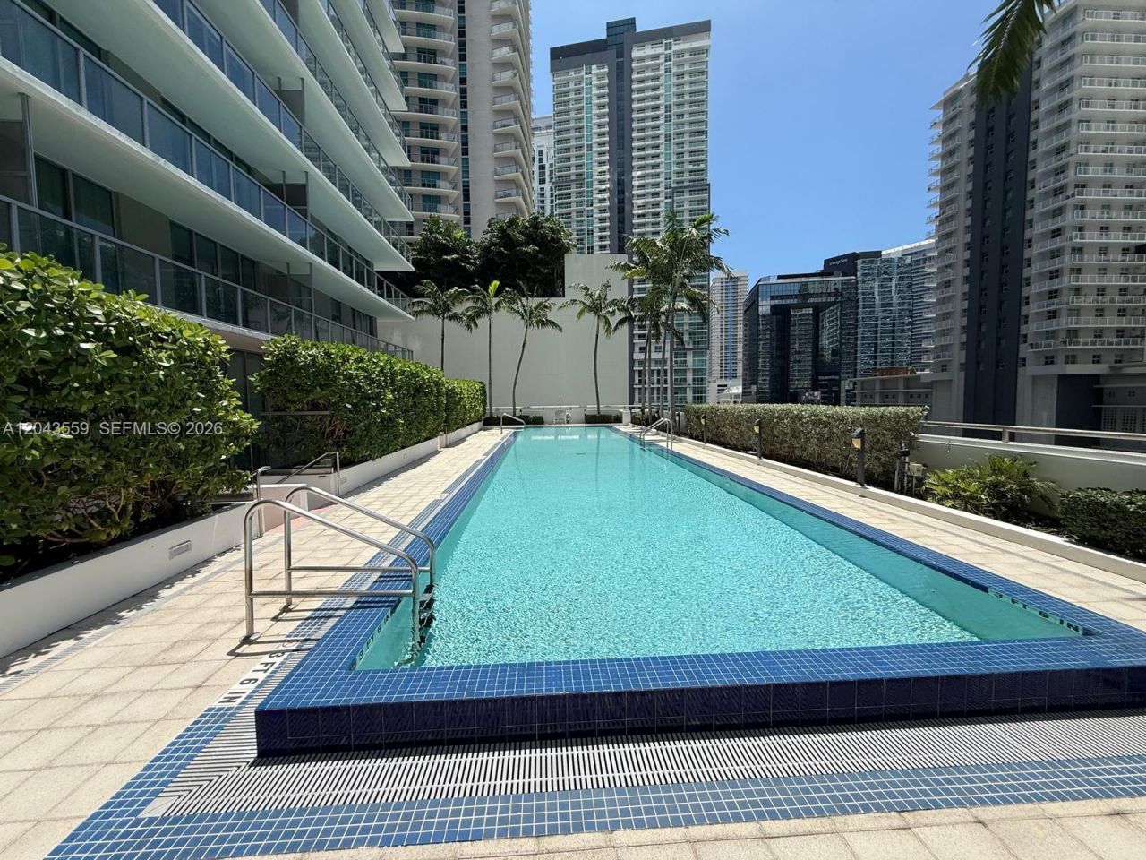 79 SW 12th St, Unit 3702-S, Miami, FL 33130 Photo