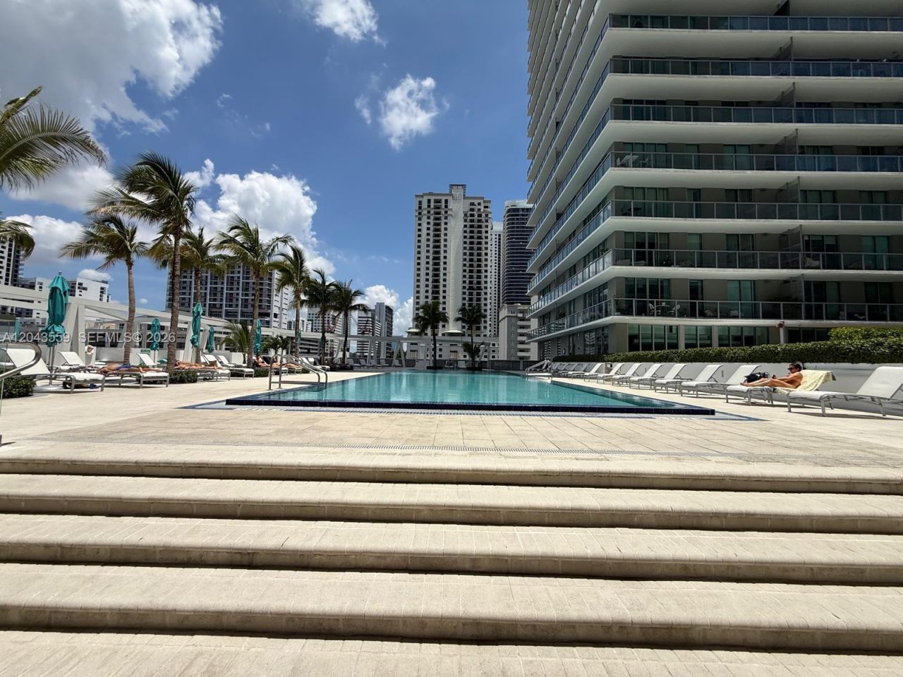 79 SW 12th St, Unit 3702-S, Miami, FL 33130 Photo