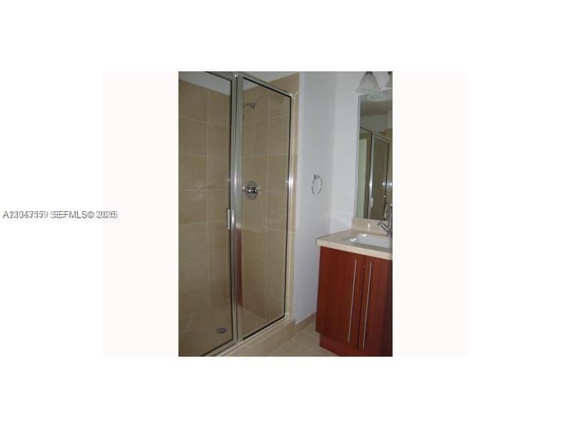 79 SW 12th St , Unit 3702-S, Miami, FL 33130 Photo