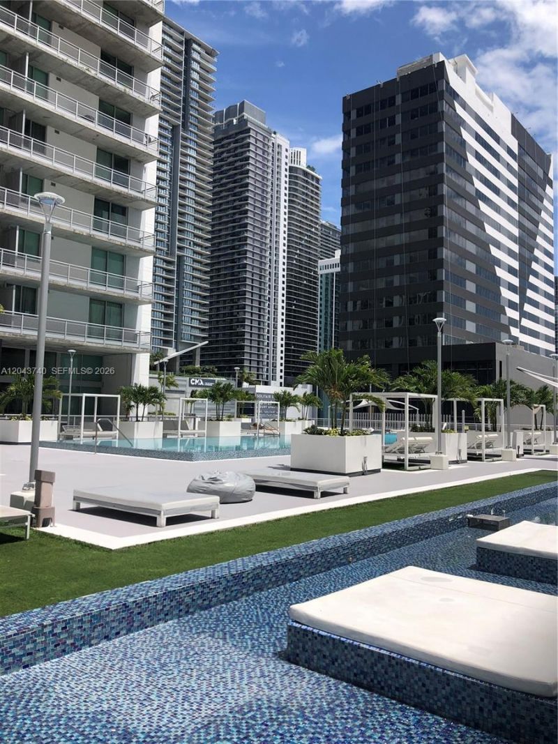 690 SW 1st Ct , Unit 1019, Miami, FL 33130 Photo