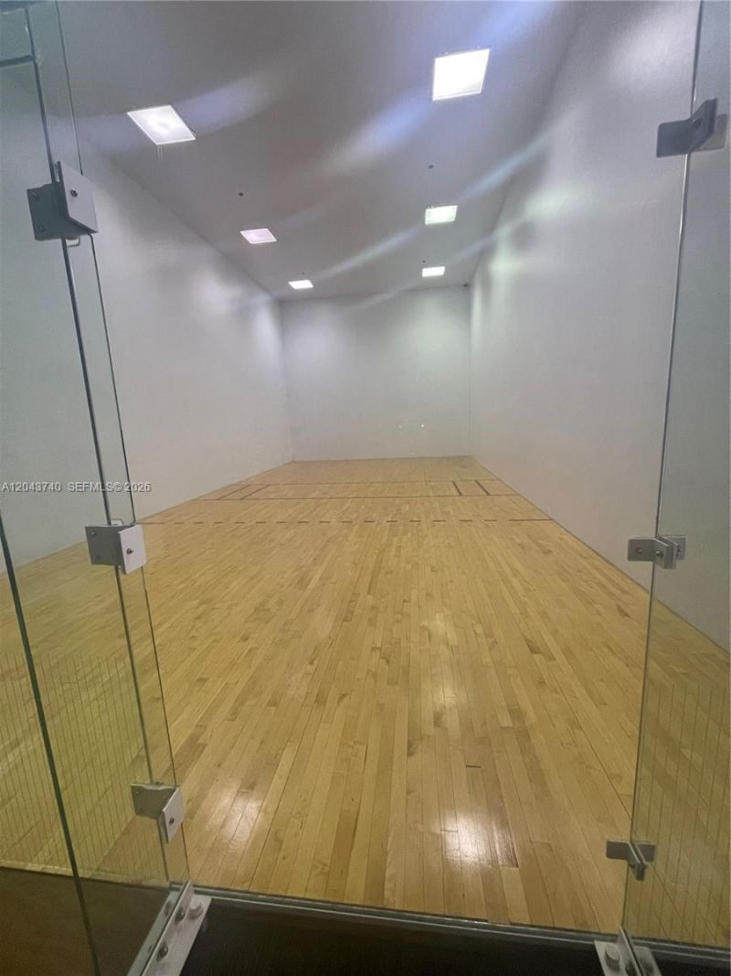 690 SW 1st Ct , Unit 1019, Miami, FL 33130 Photo