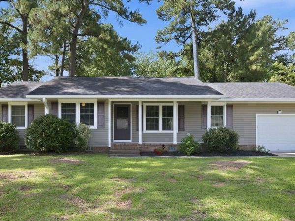 210 Nottingham Drive , Havelock, NC 28532