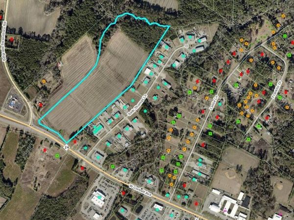 1476 W Corbett Avenue , Swansboro, NC 28584