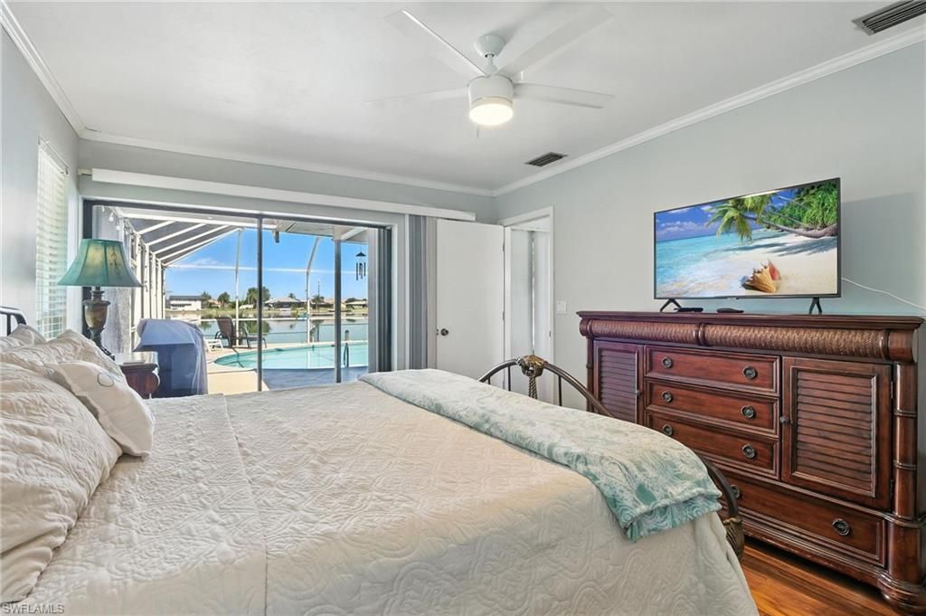 28 SE 12th Ave, Cape Coral, FL 33990 Photo