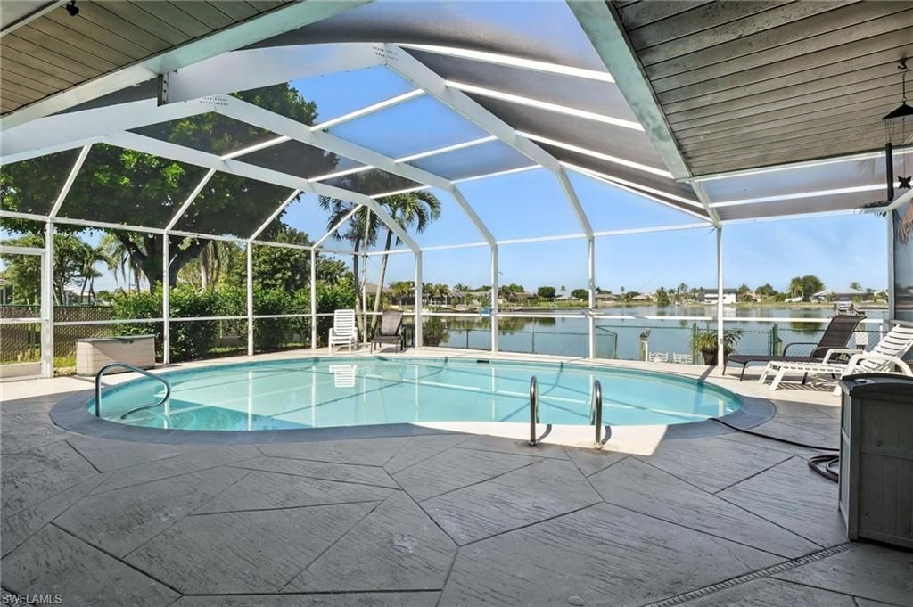 28 SE 12th Ave, Cape Coral, FL 33990 Photo