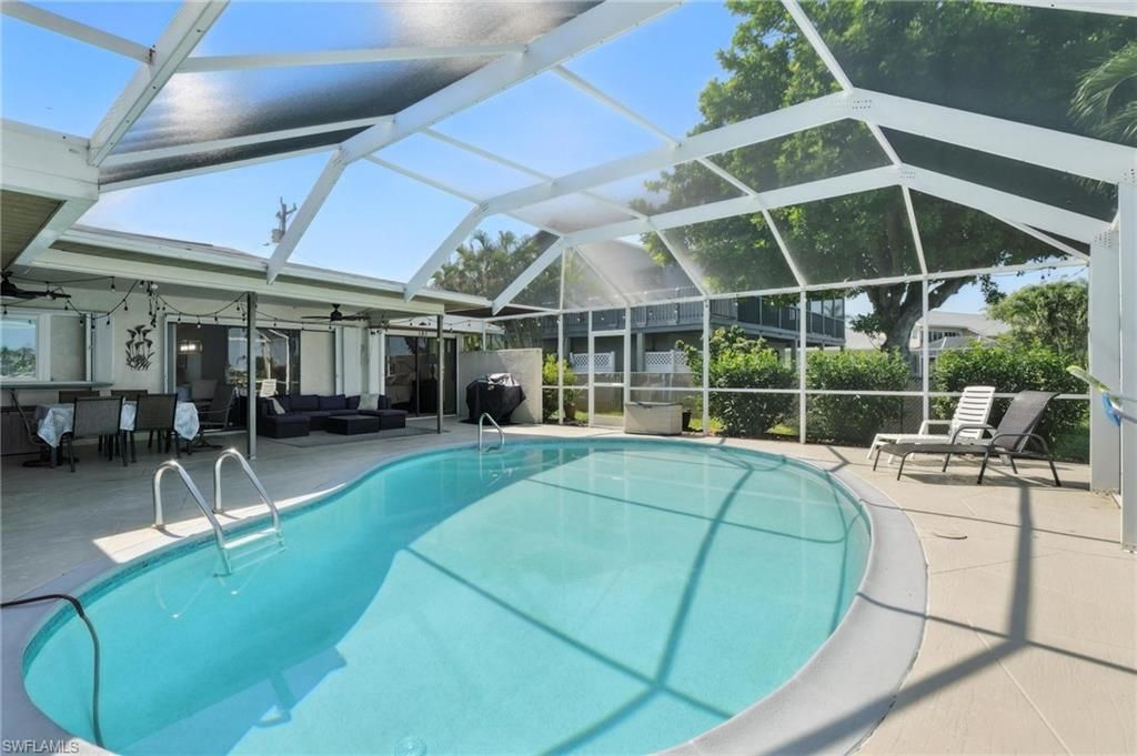 28 SE 12th Ave, Cape Coral, FL 33990 Photo